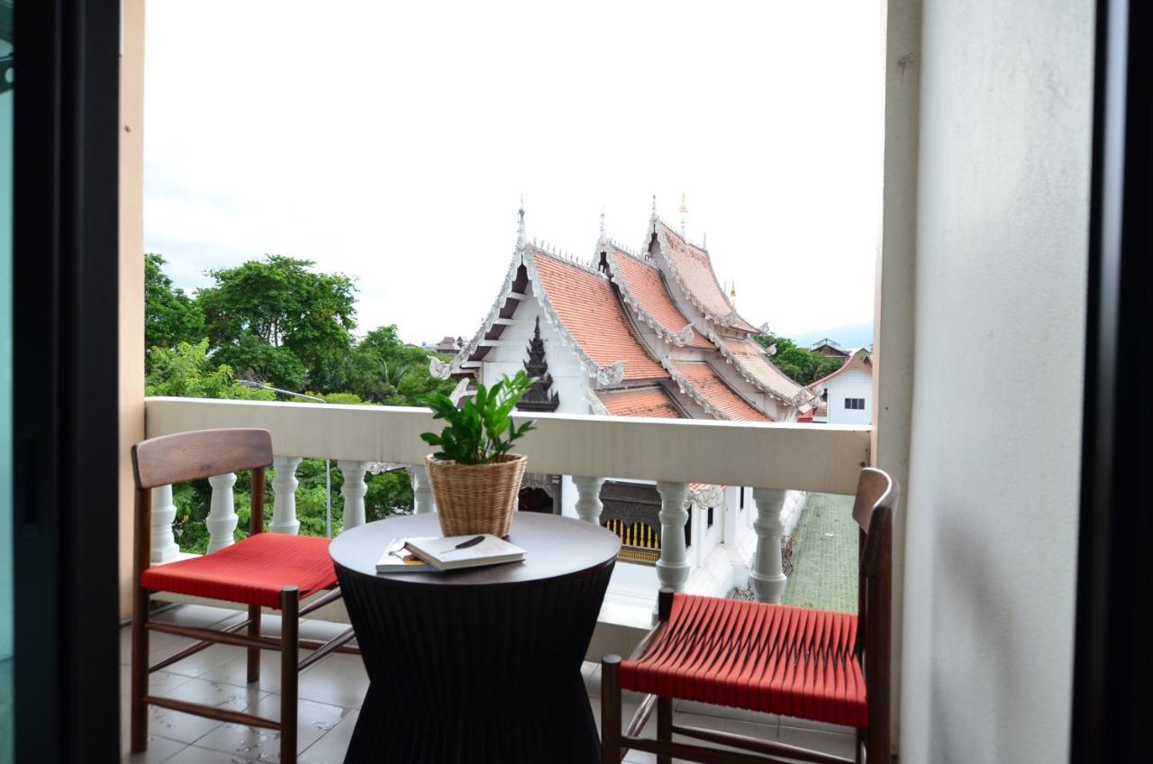 Fav Inn Town Chiang Mai Extérieur photo